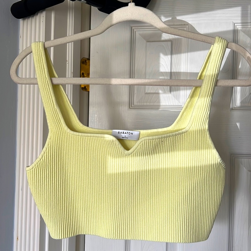 ARITZIA / BABATON SCULPT KNIT SQUARENECK CROPPED TANK LARGE
